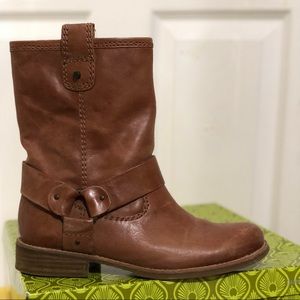 Brown leather boots